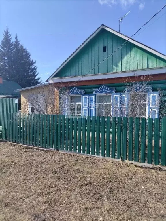 Дом в Иркутская область, Иркутский муниципальный округ, с. Смоленщина ... - Фото 1