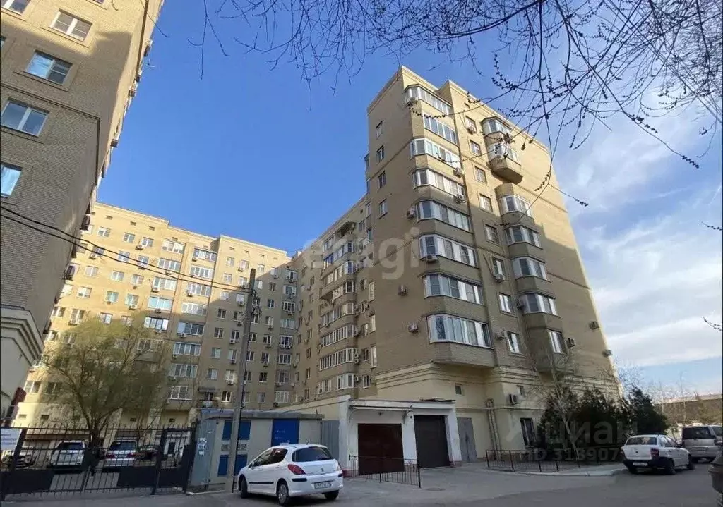 1-к кв. Астраханская область, Астрахань ул. Марии Максаковой, 79/106 ... - Фото 0