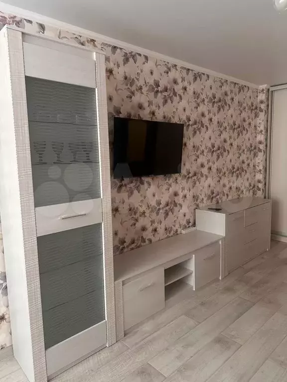 1-к. квартира, 43 м, 6/10 эт. - Фото 1