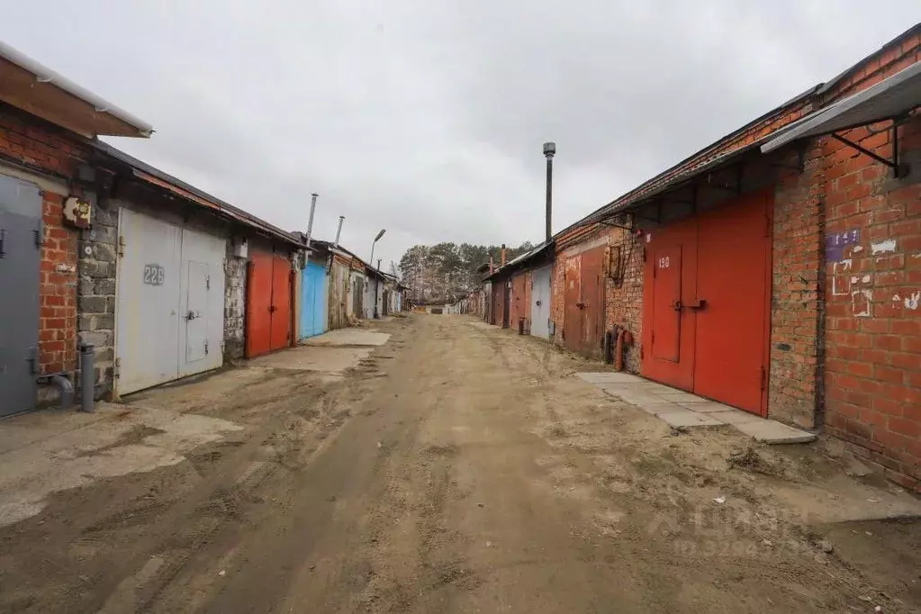 Гараж в Иркутская область, Ангарск 108-й кв-л, Турист ... - Фото 1