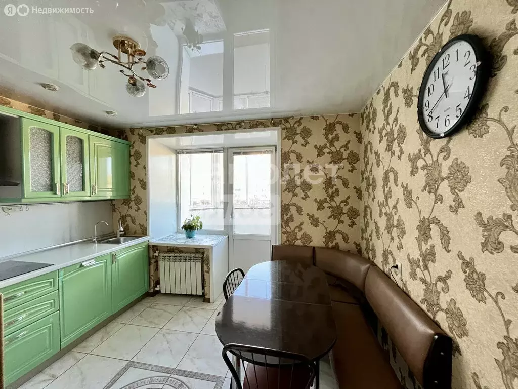 2-комнатная квартира: Благовещенск, улица Строителей, 68 (59.7 м) - Фото 1