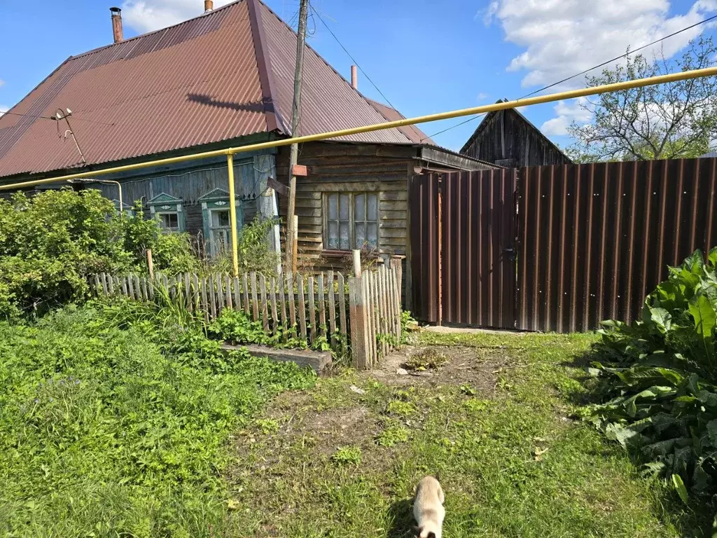 Дом в Тульская область, Чекалин Суворовский район, ул. Чекалина (100 ... - Фото 1