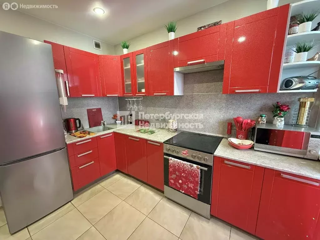 2-комнатная квартира: городской посёлок Янино-1, Мельничный переулок, ... - Фото 1