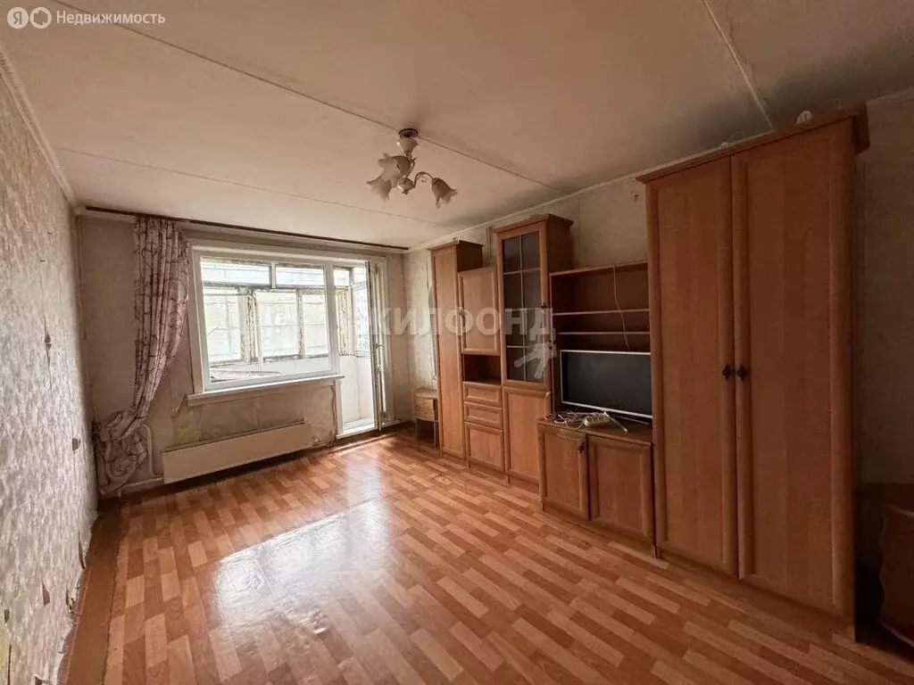 3-комнатная квартира: Новосибирск, улица Пархоменко, 76 (58.3 м) - Фото 0