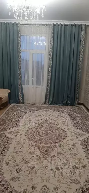 3-к кв. Дагестан, Каспийск ул. Сулеймана Стальского, 4 (85.0 м) - Фото 1