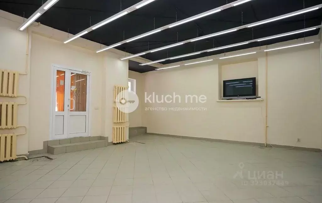 Помещение свободного назначения в Татарстан, Казань Боевая ул., 147а ... - Фото 1