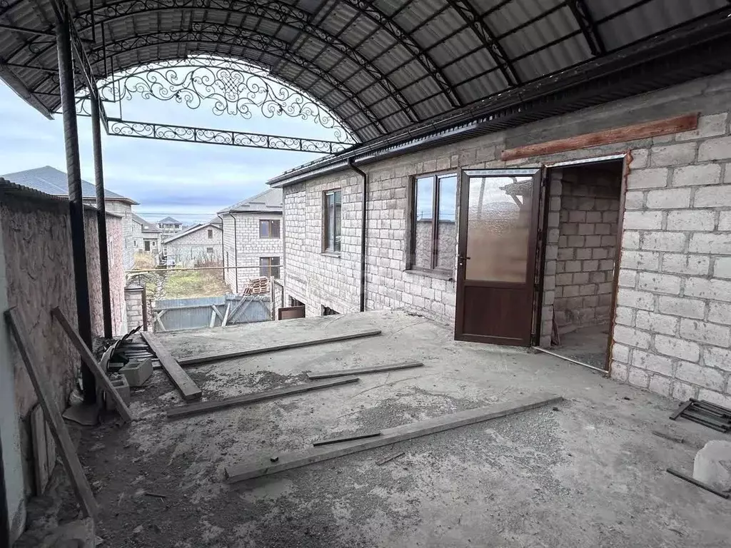 Дом в Северная Осетия, Владикавказ Хурзарин СНТ, 1589 (300 м) - Фото 2