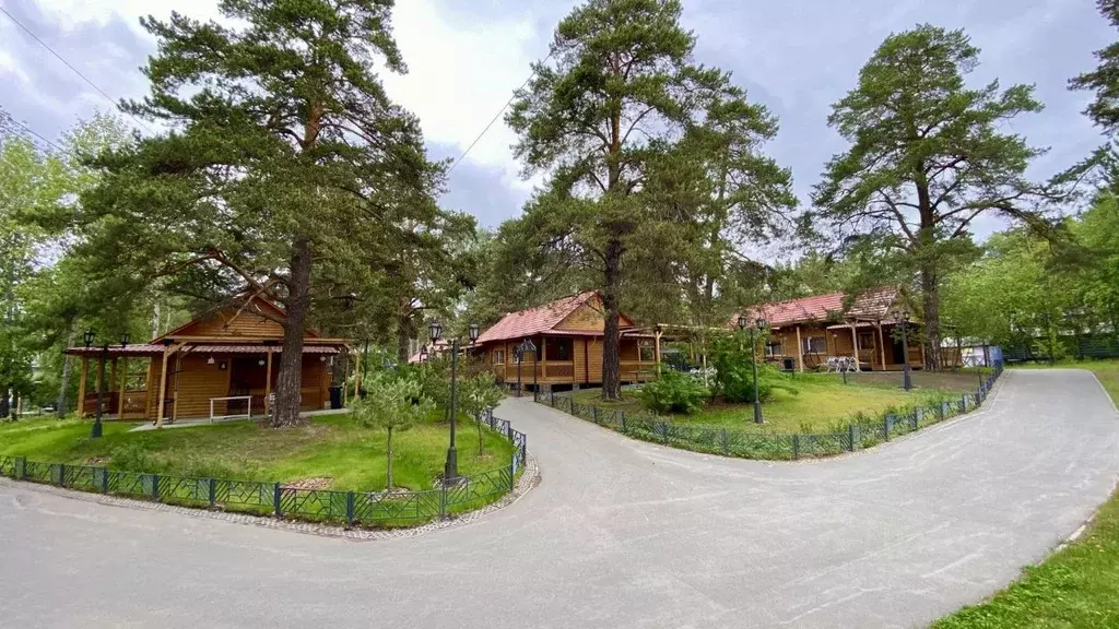 Дом в Тюменская область, Тюмень 4-й Салаирского тракта км (28 м) - Фото 0