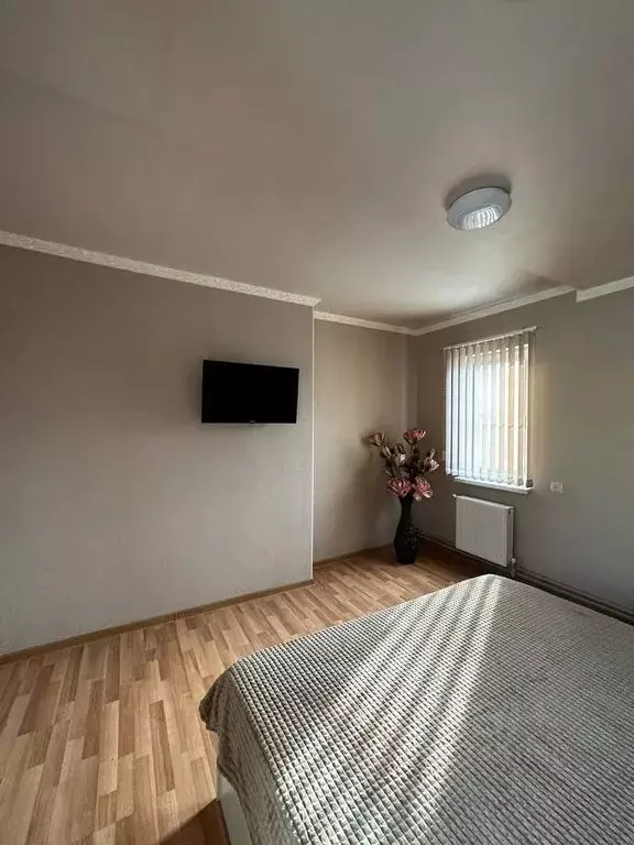 1-к кв. Ставропольский край, Ессентуки ул. Фрунзе, 13 (32.0 м) - Фото 1