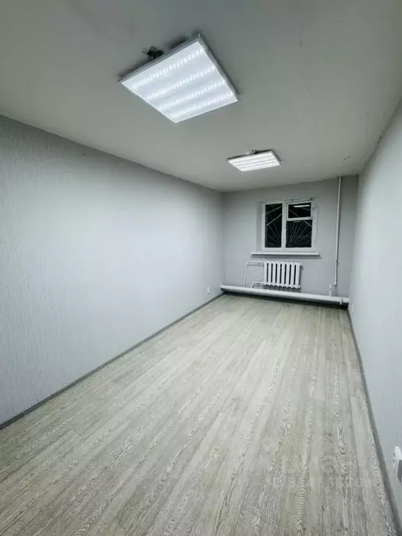 Офис в Кировская область, Киров ул. Красина, 55 (8 м) - Фото 1