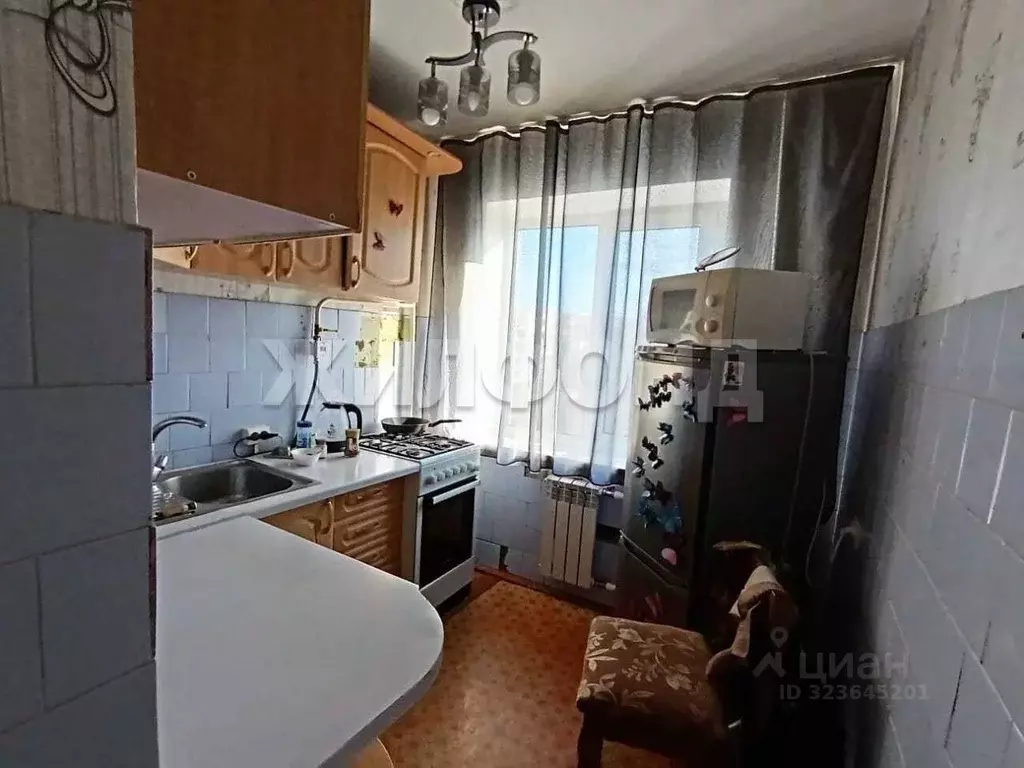 2-к кв. Хакасия, Усть-Абакан рп ул. Пионерская, 49 (43.6 м) - Фото 1