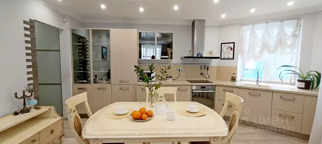 2-к кв. Самарская область, Самара Садовая ул., 337 (68.8 м) - Фото 1