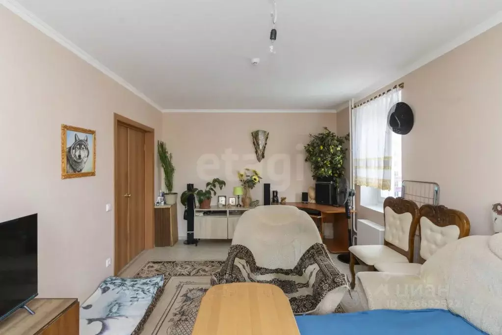 2-к кв. Тюменская область, Тюмень ул. Федюнинского, 56к2 (56.0 м) - Фото 1