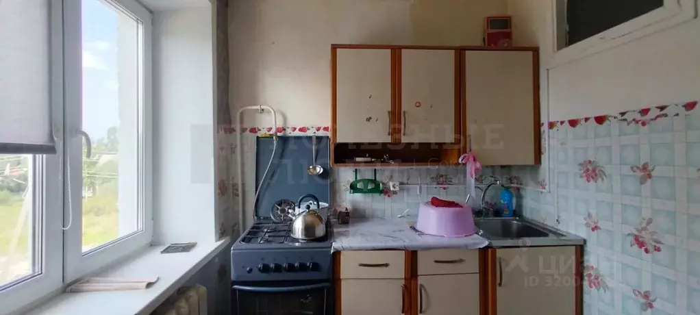 3-к кв. Новгородская область, Боровичи Садовая ул., 28 (59.8 м) - Фото 1