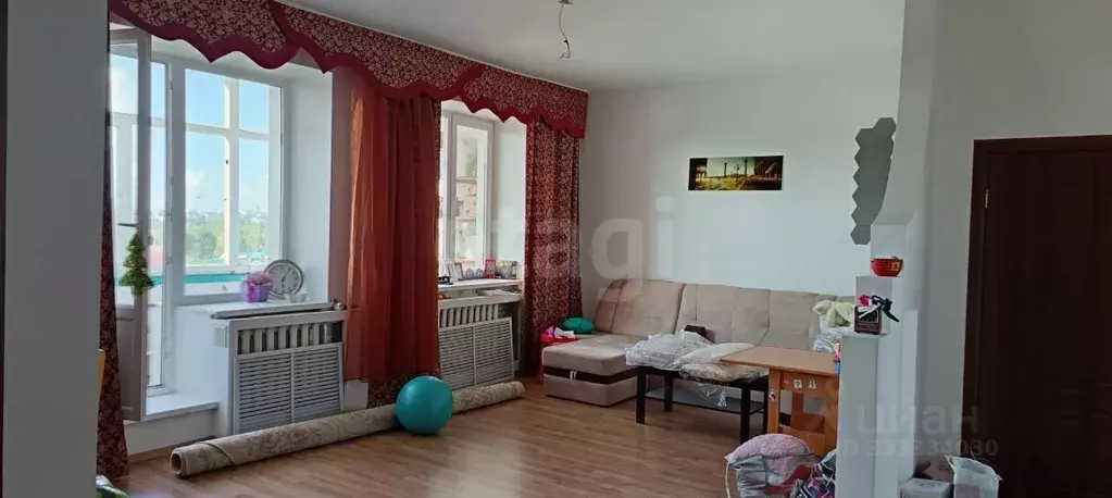 3-к кв. Башкортостан, Стерлитамак Южный мкр, ул. Суханова, 28 (94.3 м) - Фото 1