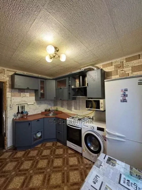 3-к кв. Белгородская область, Старый Оскол Революционная ул., 48 (62.0 ... - Фото 1