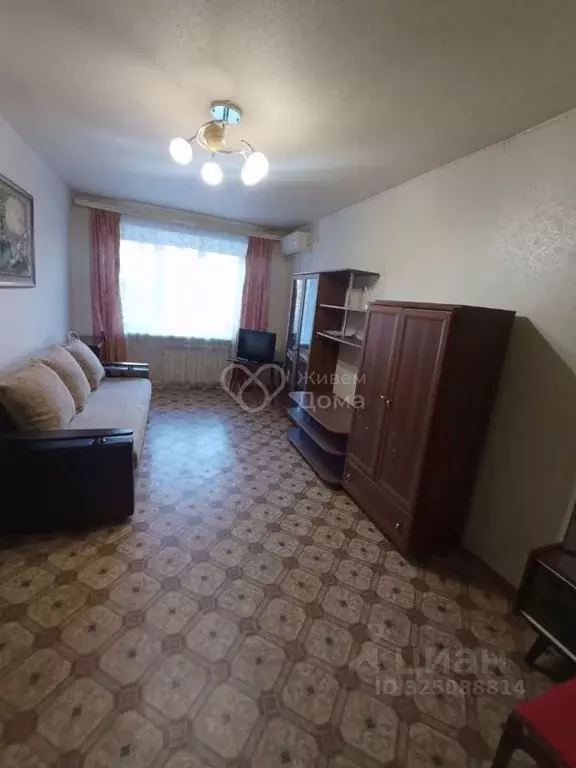 2-к кв. Волгоградская область, Волгоград ул. 64-й Армии, 20Б (44.5 м) - Фото 1