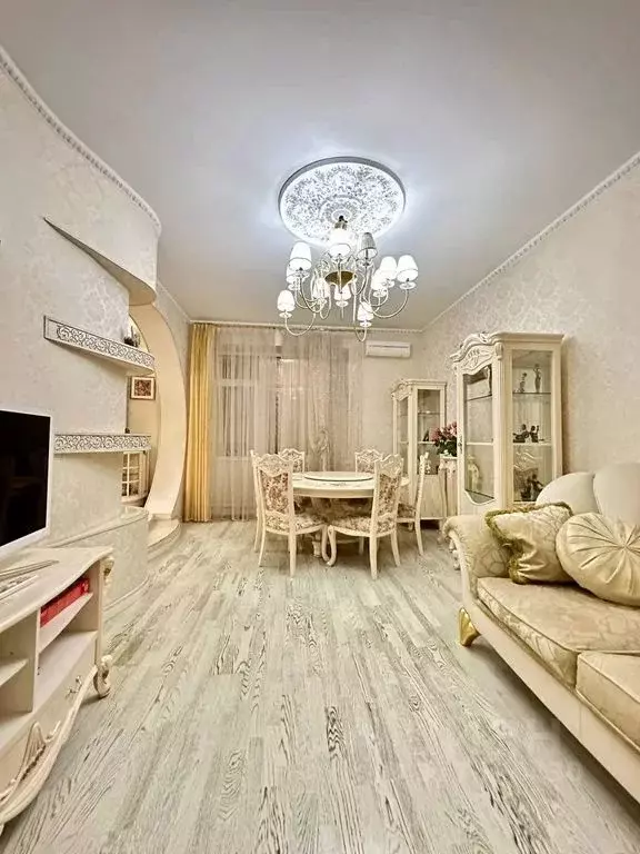 2-к кв. Татарстан, Казань ул. Сулеймановой, 3 (51.0 м) - Фото 0