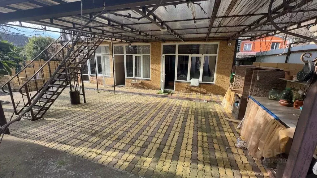 Дом в Краснодарский край, Туапсинский муниципальный округ, с. Небуг ... - Фото 1