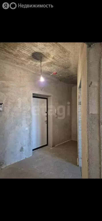 3-комнатная квартира: Калининград, улица Александра Невского, 192 ... - Фото 2