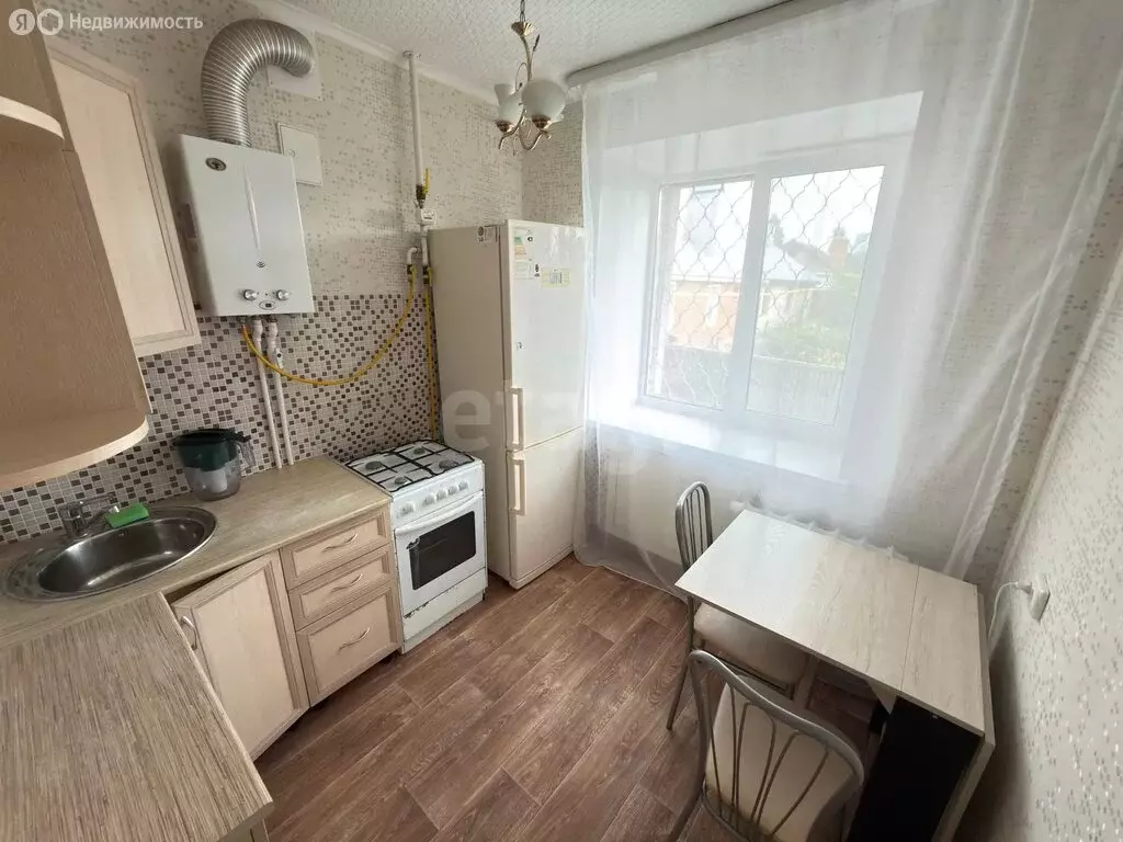 1-комнатная квартира: Альметьевск, улица Кирова, 7 (29.8 м) - Фото 1