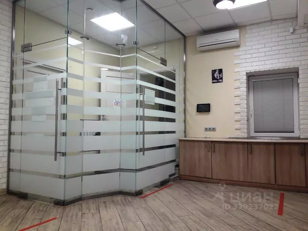 Помещение свободного назначения в Санкт-Петербург просп. Обуховской ... - Фото 1