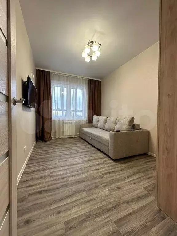 1-к. квартира, 40 м, 9/9 эт. - Фото 0