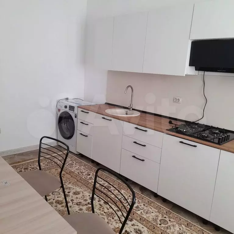 2-к. квартира, 60 м, 3/9 эт. - Фото 1