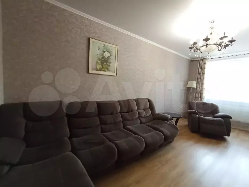 2-к. квартира, 65 м, 8/10 эт. - Фото 1