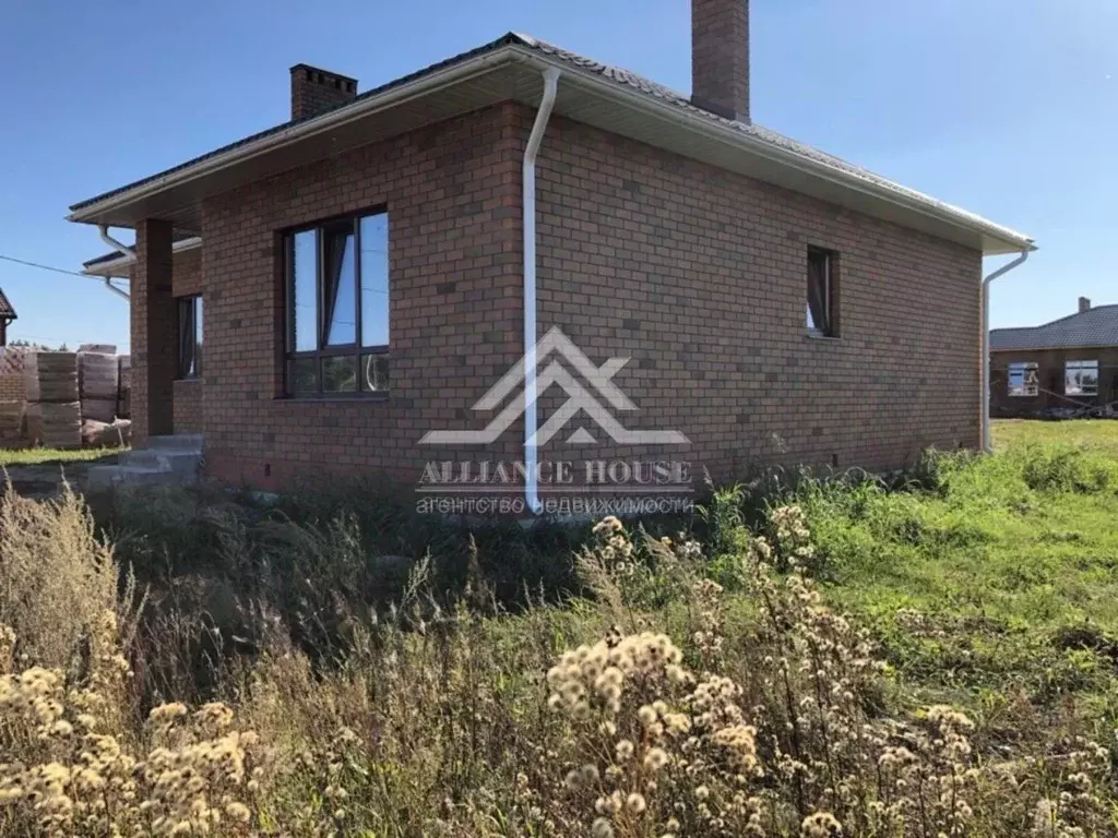 Дом в Татарстан, Лаишевский район, Столбищенское с/пос, с. Столбище ... - Фото 2