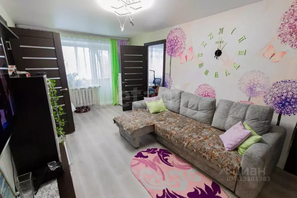 2-к кв. Коми, Ухта Октябрьская ул., 27 (43.3 м) - Фото 0