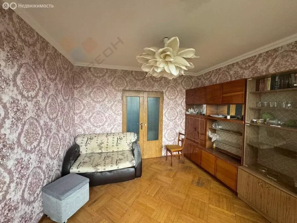 3-комнатная квартира: Краснодар, Центральный внутригородской округ, ... - Фото 1