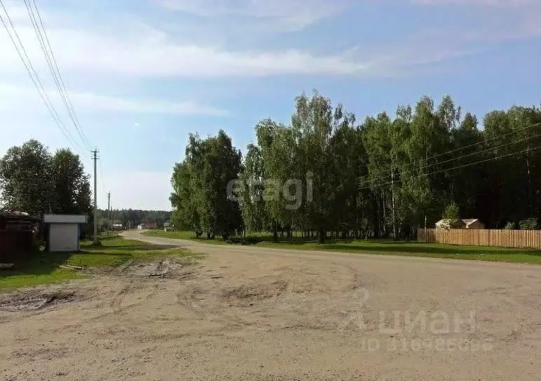 Дом в Томская область, Кожевниковский район, с. Киреевск Набережная ... - Фото 1