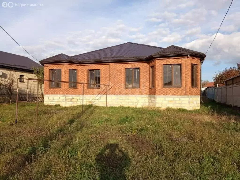 Дом в Михайловск, улица Куксова (90 м) - Фото 1