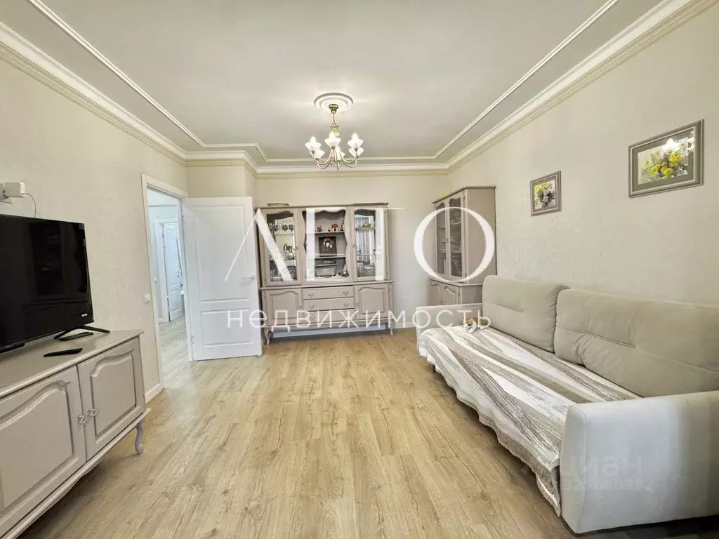 3-к кв. Краснодарский край, Сочи Завокзальный мкр, ул. Волгоградская, ... - Фото 2