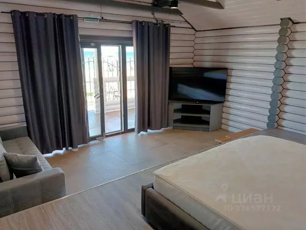 Дом в Краснодарский край, Темрюкский район, Голубицкое с/пос, ... - Фото 2