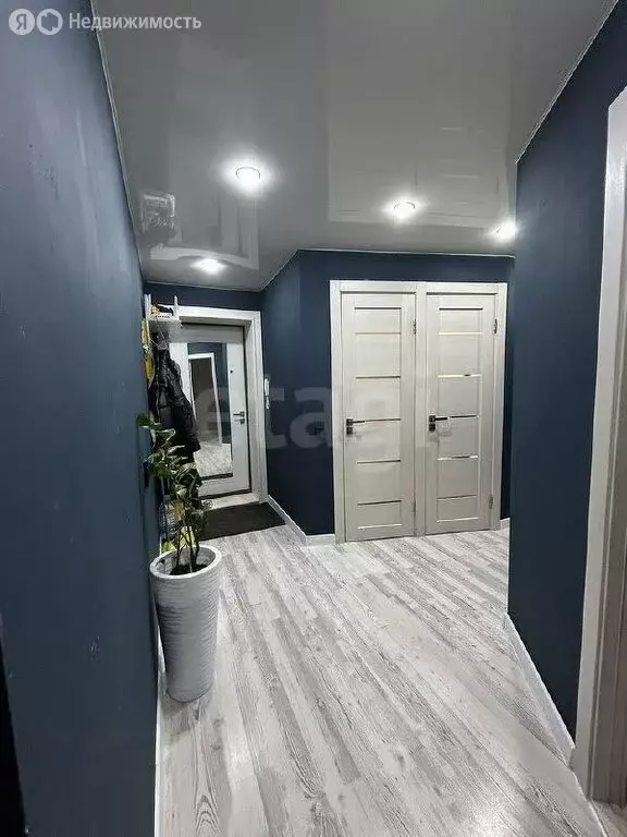 2-комнатная квартира: Краснокамск, улица Комарова, 4 (44 м) - Фото 1