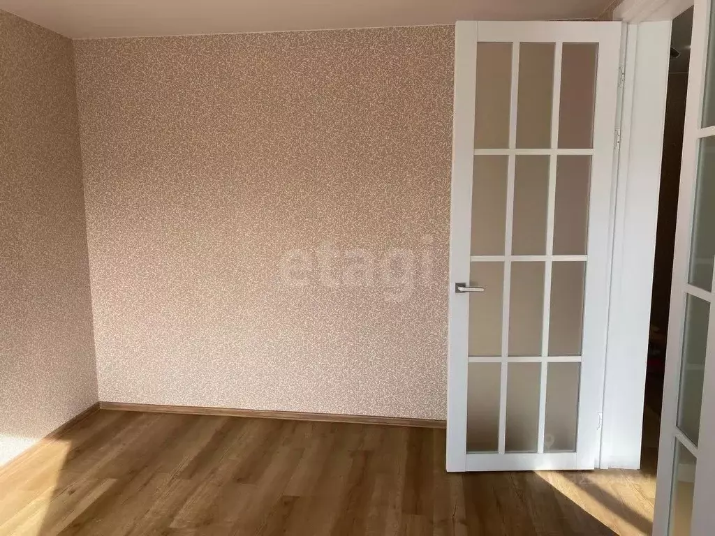 Студия Красноярский край, Красноярск Парашютная ул., 23 (31.0 м) - Фото 2