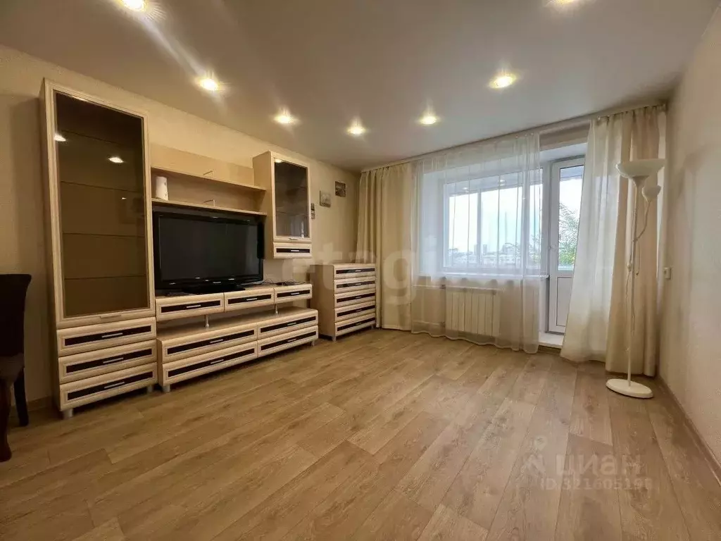 1-к кв. Красноярский край, Красноярск ул. Куйбышева, 85 (35.3 м) - Фото 0