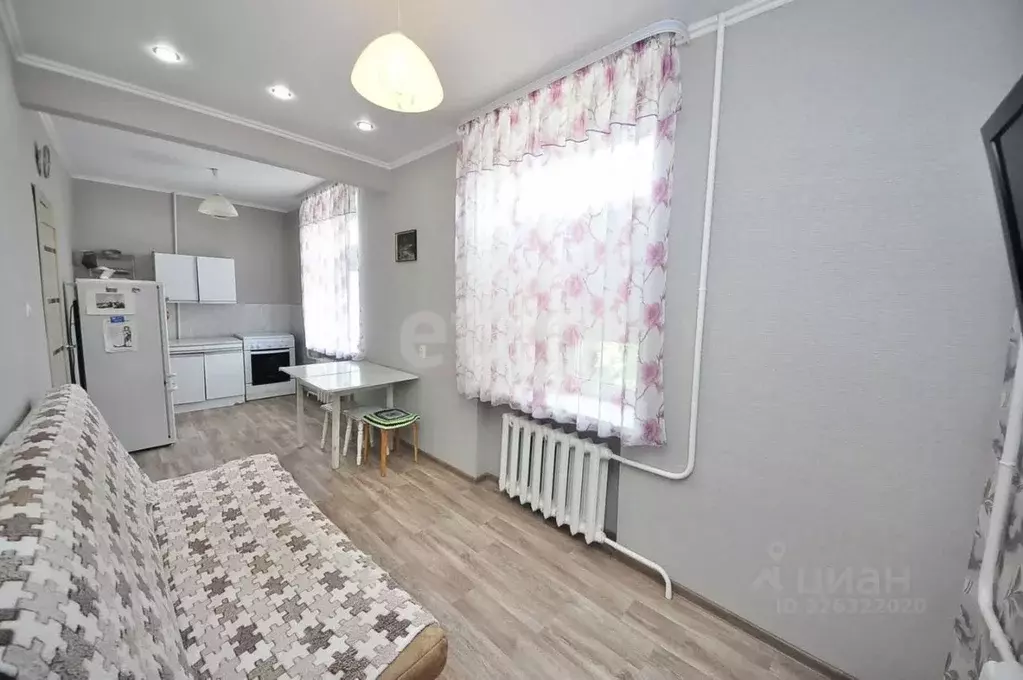 2-к кв. Башкортостан, Салават Уфимская ул., 48 (42.1 м) - Фото 1