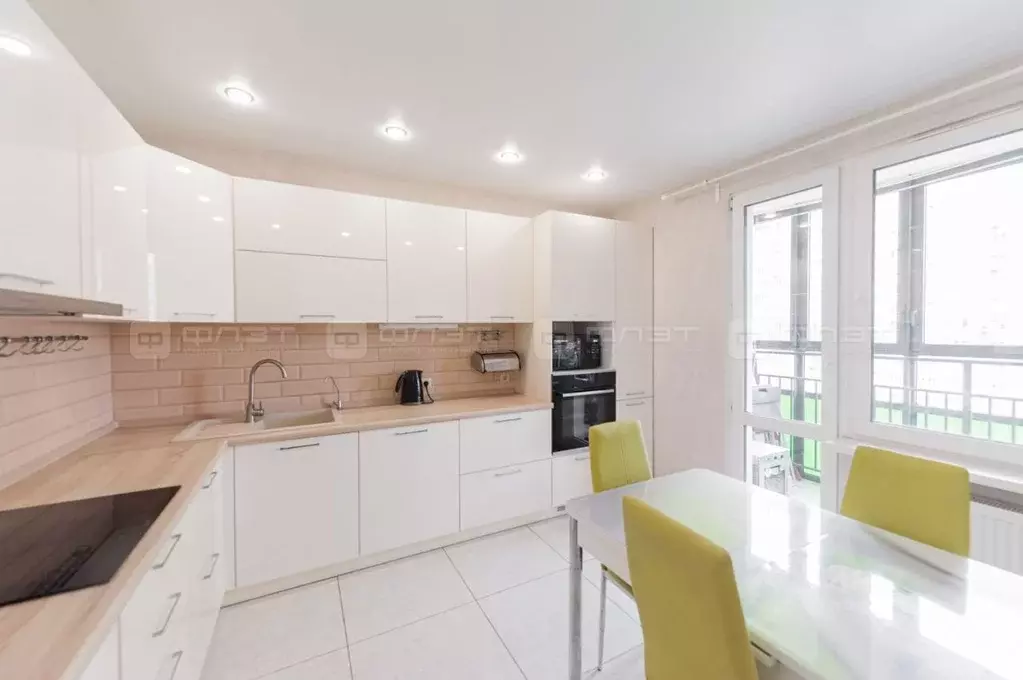 3-к кв. Татарстан, Казань ул. Натана Рахлина, 13к2 (71.0 м) - Фото 1