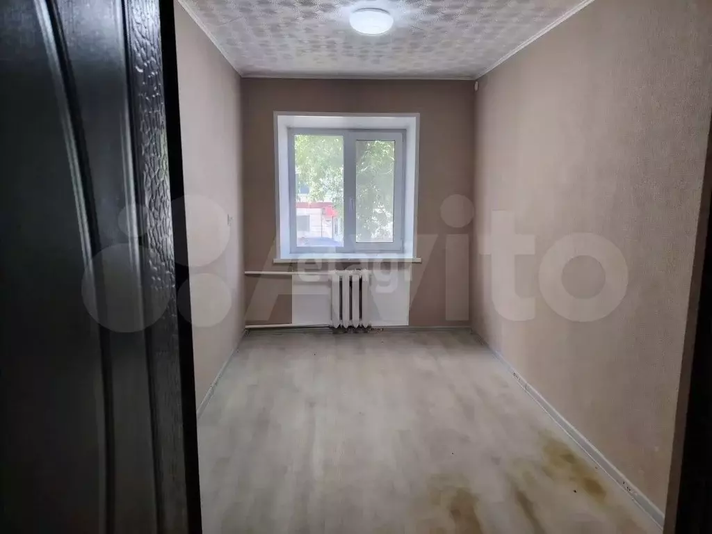 Комната 8,2 м в 6-к., 2/3 эт. - Фото 0
