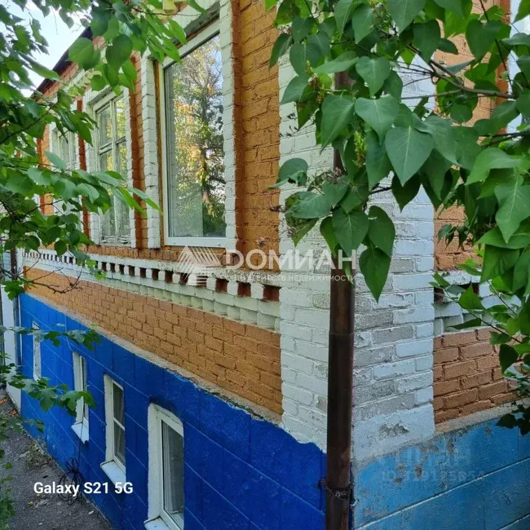 Дом в Ростовская область, Октябрьский район, Бессергеневская ст-ца ... - Фото 0