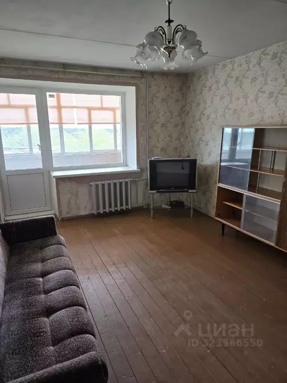 2-к кв. Свердловская область, Екатеринбург ул. Латвийская, 3 (49.8 м) - Фото 1