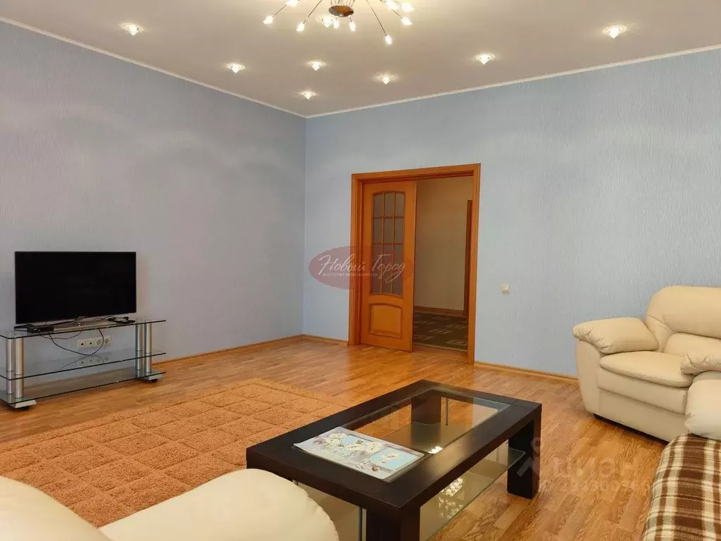 3-к кв. Тюменская область, Тюмень Советская ул., 51 (124.0 м) - Фото 1