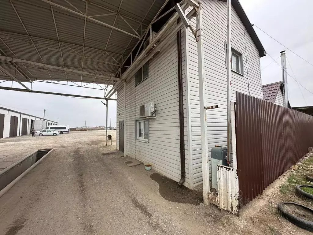 Помещение свободного назначения в Астраханская область, Астрахань ул. ... - Фото 2