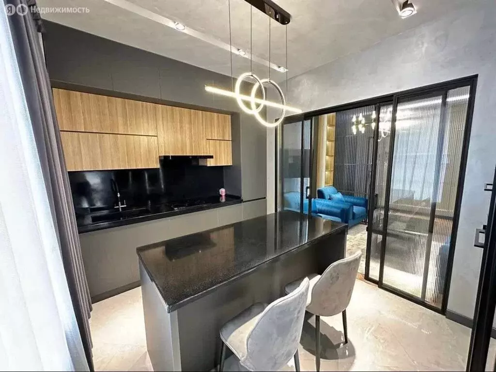 1-комнатная квартира: Сочи, улица Искры, 88к1 (35 м) - Фото 0