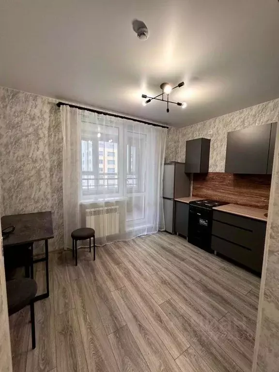 2-к кв. Омская область, Омск ул. 70 лет Октября, 6 (50.0 м) - Фото 2