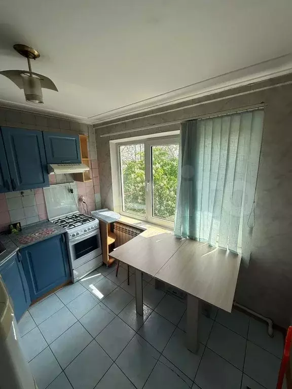 1-к. квартира, 30 м, 5/5 эт. - Фото 1
