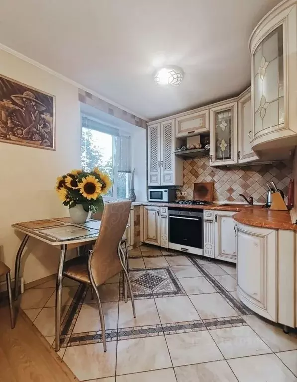 3-к кв. Новгородская область, Великий Новгород ул. Ломоносова, 8/1 ... - Фото 1